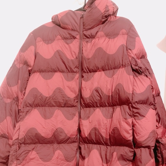 Marimekko Jackets & Blazers - UNIQLO/MARIMEKKO WOMENS ULTRA LIGHT DOWN COCOON PARKA